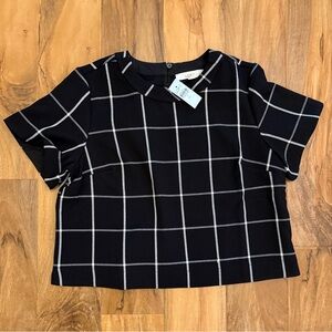 LOFT Women’s Petite Windowpane Frame Neck Top